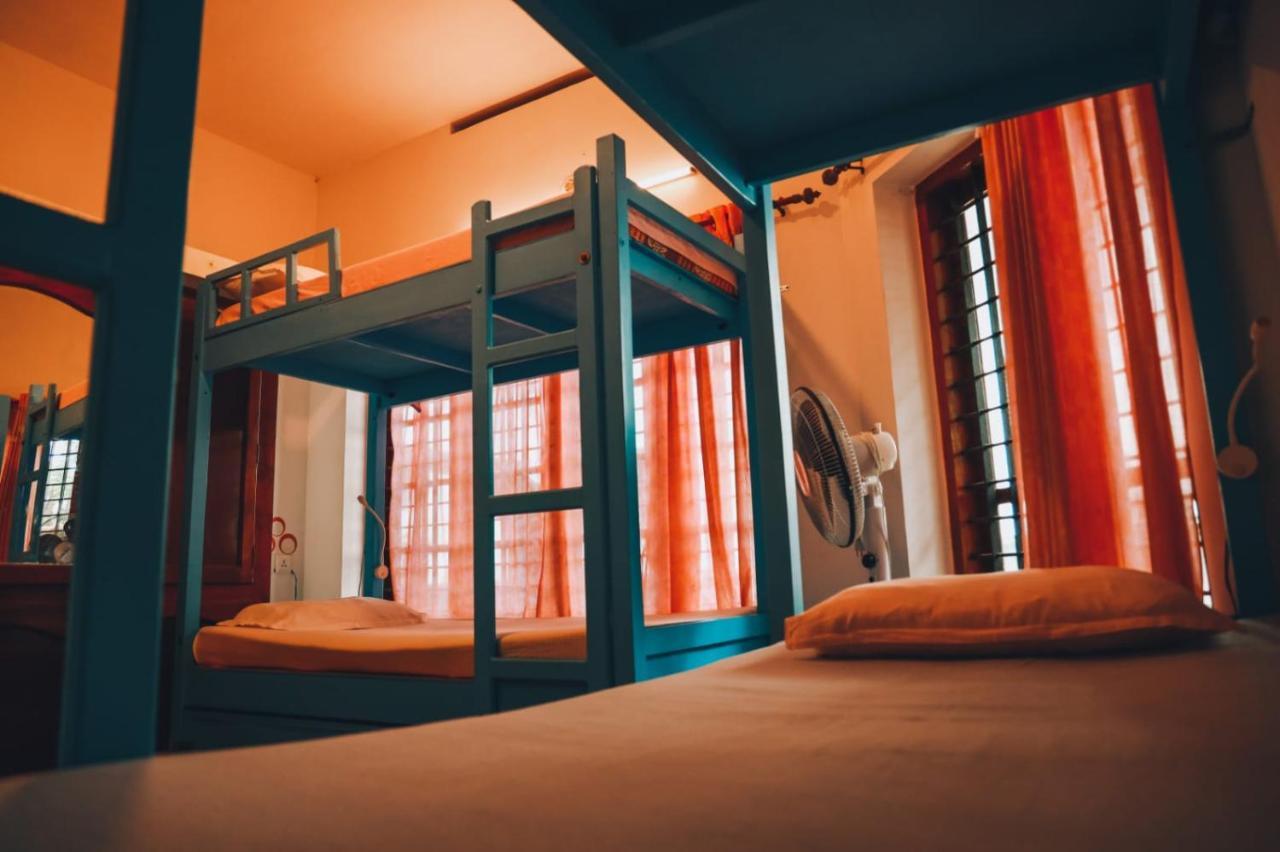 Surf N Sea Hotel Thiruvananthapuram ภายนอก รูปภาพ