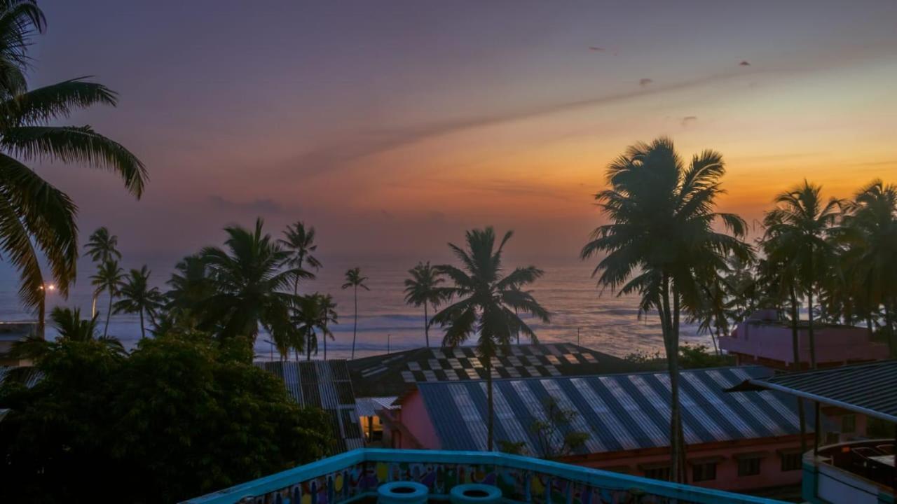 Surf N Sea Hotel Thiruvananthapuram ภายนอก รูปภาพ